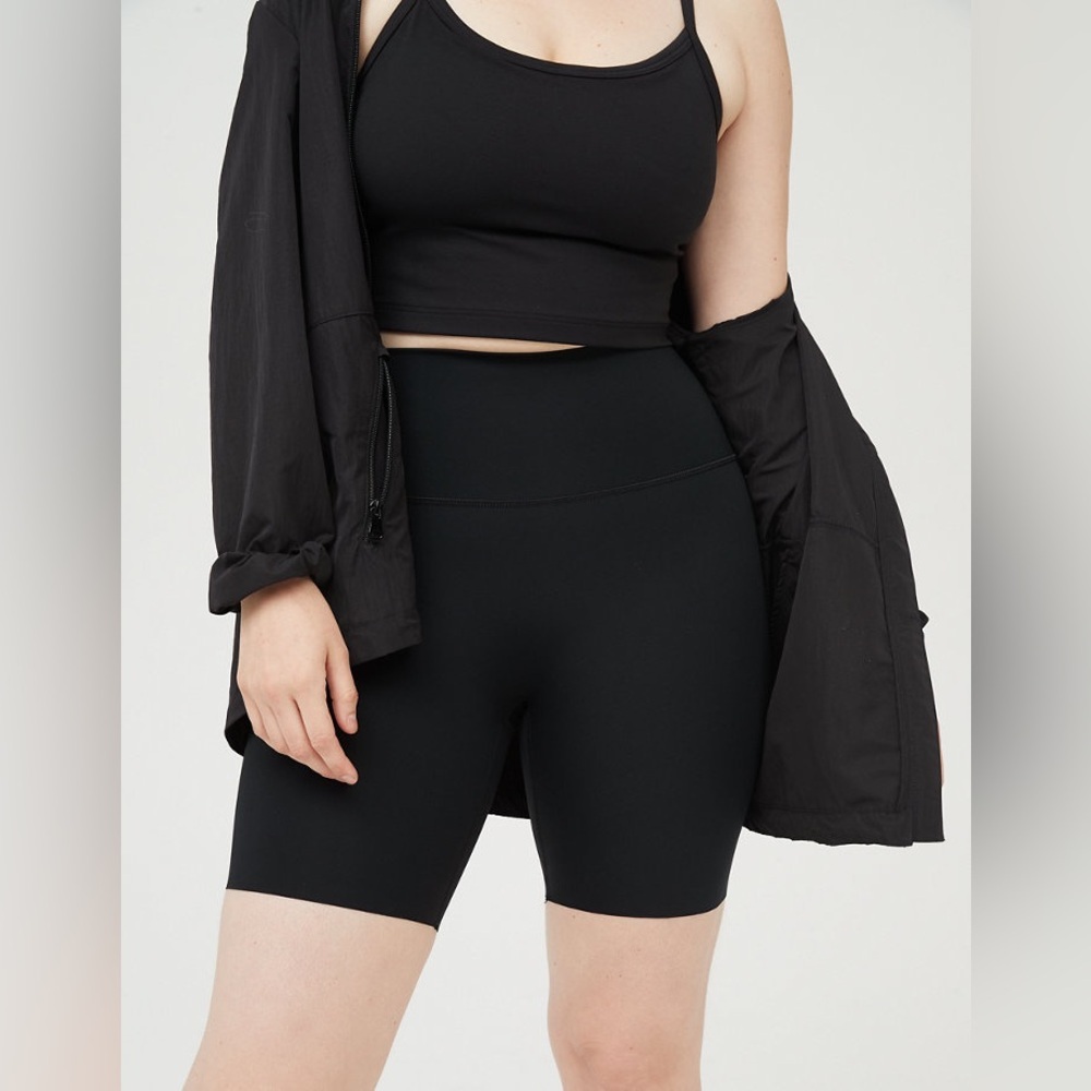 Offline By Aerie Goals 7” Bike Shorts Black